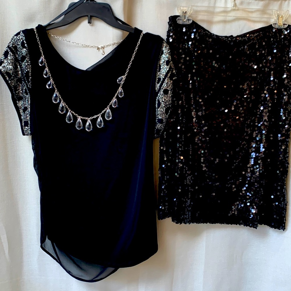 BLING in black, sequins and crystal🖤🖤🖤🖤🖤🖤🖤🖤🖤🖤🖤🖤🖤